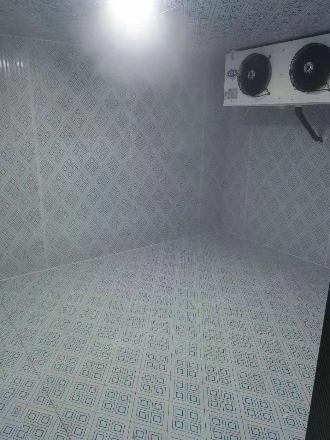 冷庫